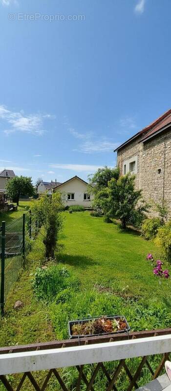 Photo 1 - Maison à MONTALIEU-VERCIEU