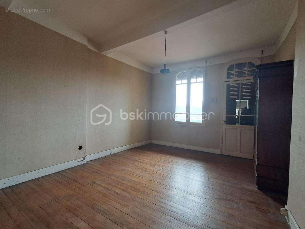 Appartement à MONTREJEAU