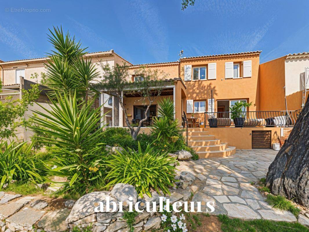 Maison à CASSIS