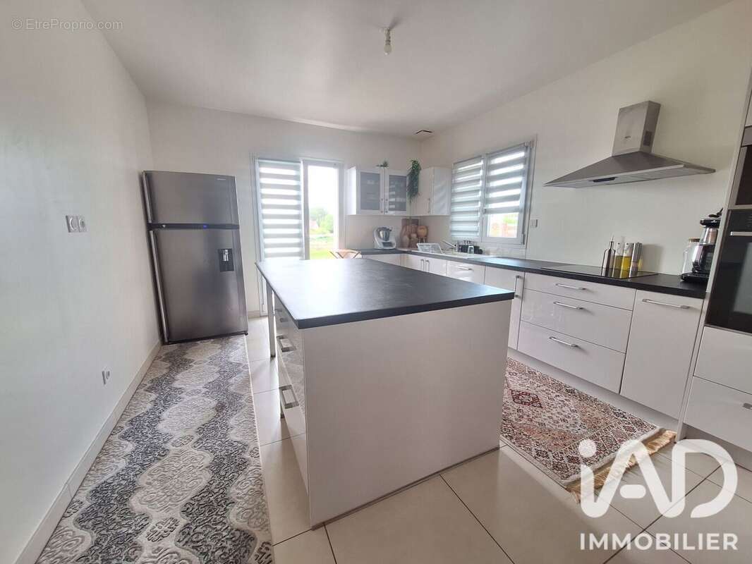Maison 155 m² à Huest  - photo 4