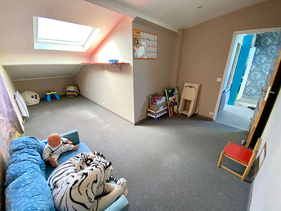 Maison à SARTROUVILLE