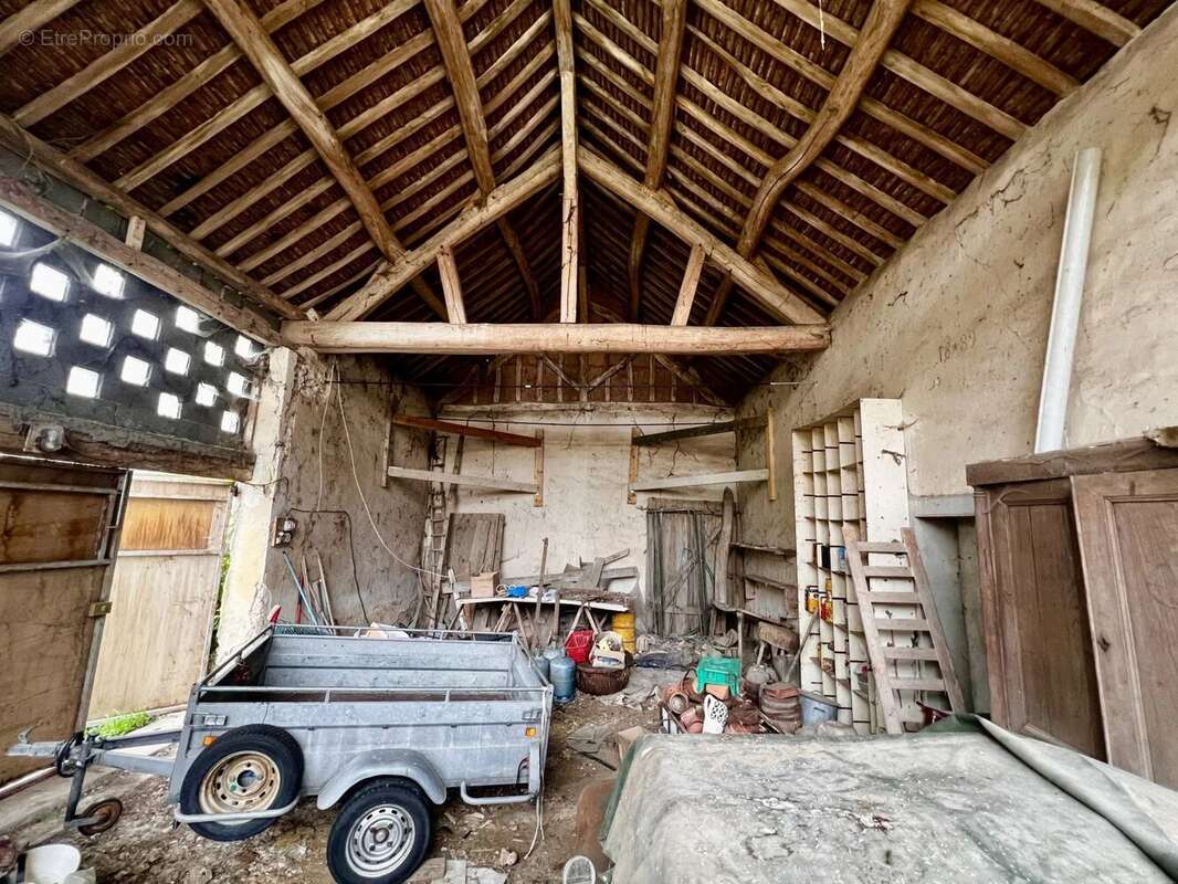 Maison à HOUDAN