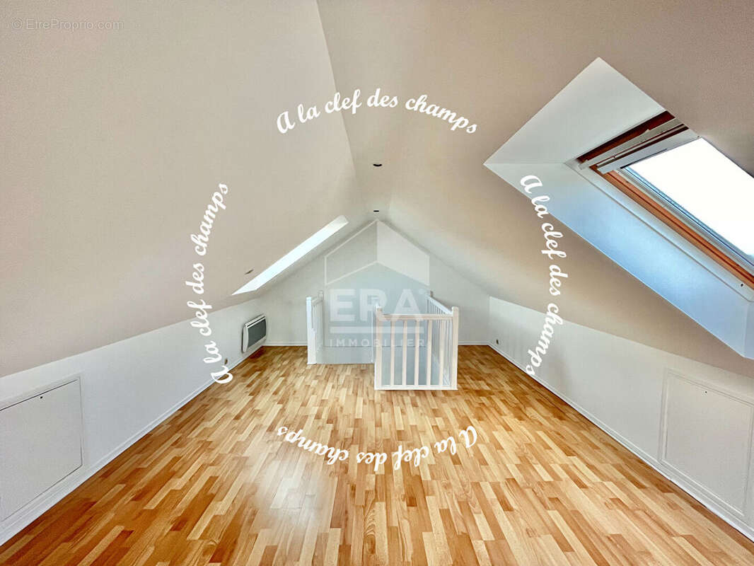 Maison à GIF-SUR-YVETTE