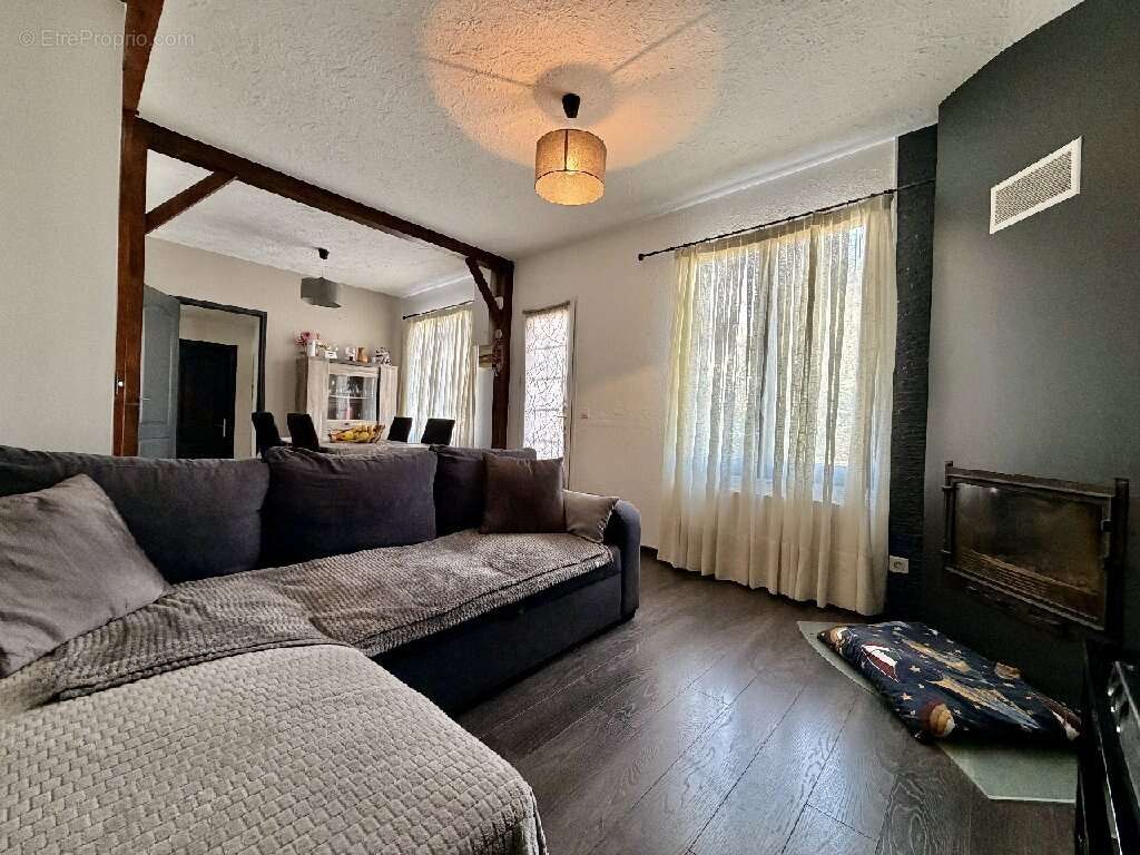 Maison à TREMBLAY-EN-FRANCE