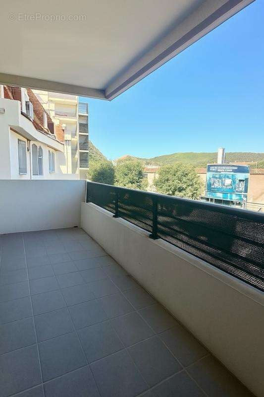 Appartement à MARSEILLE-10E