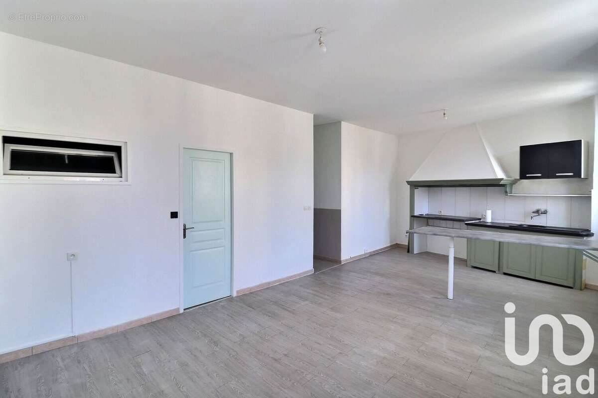 Photo 4 - Appartement à LA BOUILLADISSE