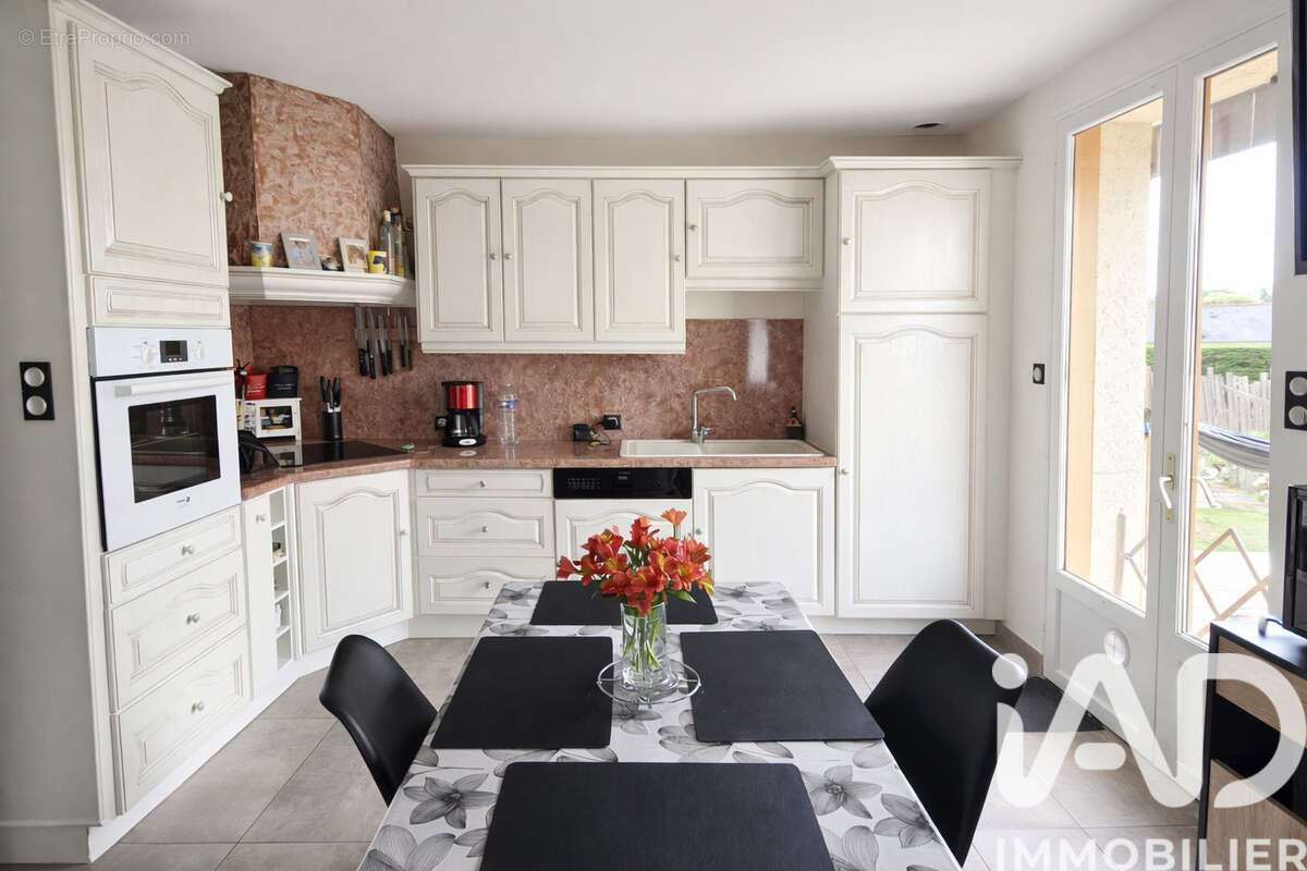 Photo 8 - Maison à LA POMMERAYE