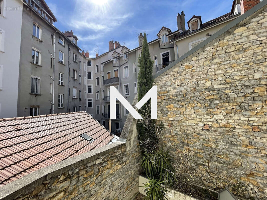 Appartement 90 m² à Grenoble  - photo 3
