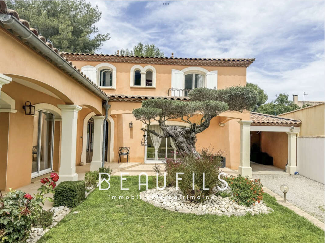 Maison à VILLETELLE