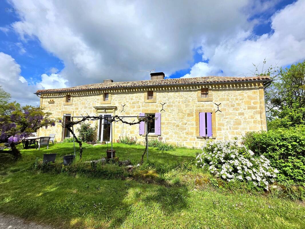 Maison à SERIGNAC-PEBOUDOU