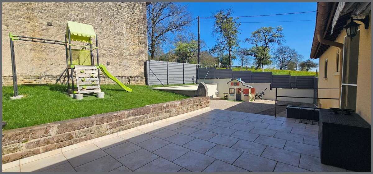 Photo 3 - Maison à FRAIN