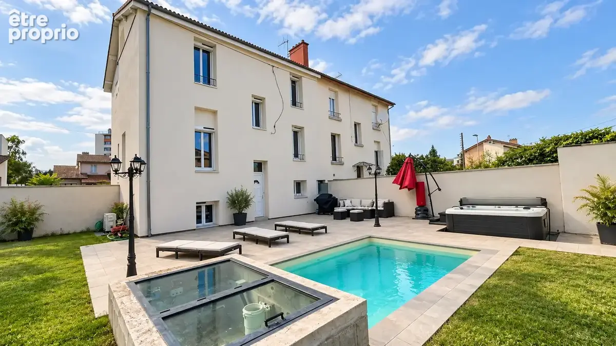 Maison à CLERMONT-FERRAND