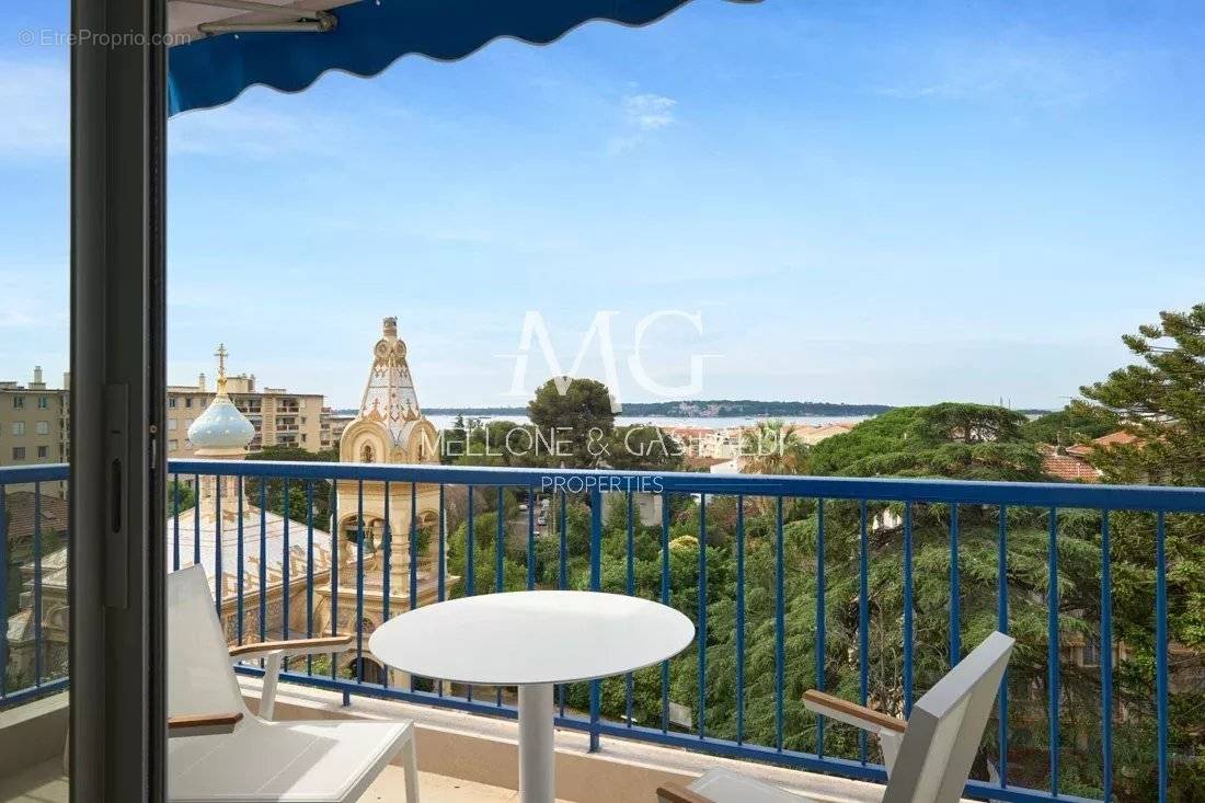 Appartement à CANNES