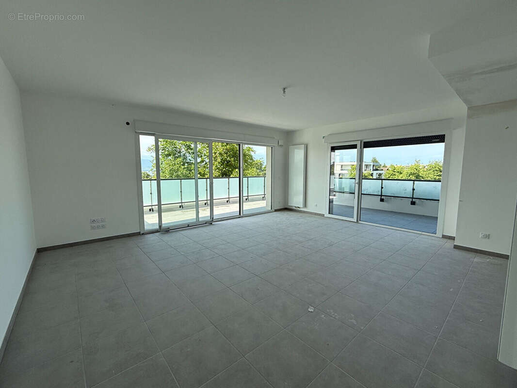 Appartement à THONON-LES-BAINS