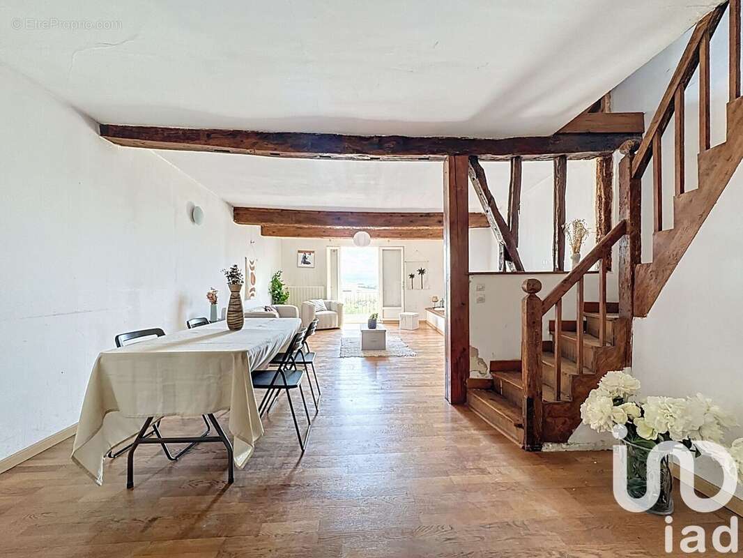 Photo 2 - Maison à MONTREAL