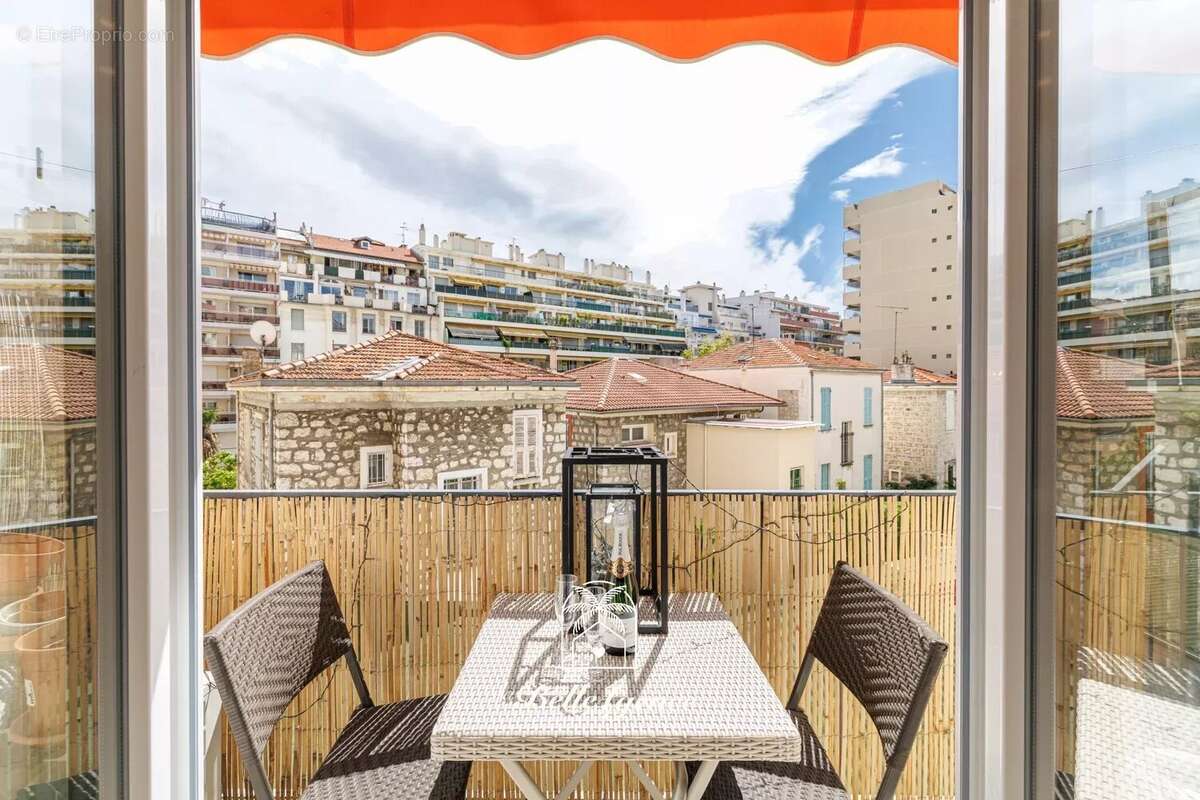 Appartement à NICE