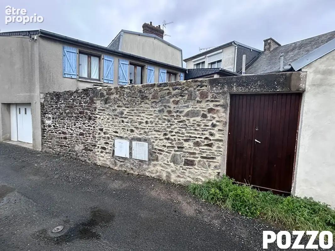 Local commercial Immobilier Donville-les-Bains177 m² - photo 5