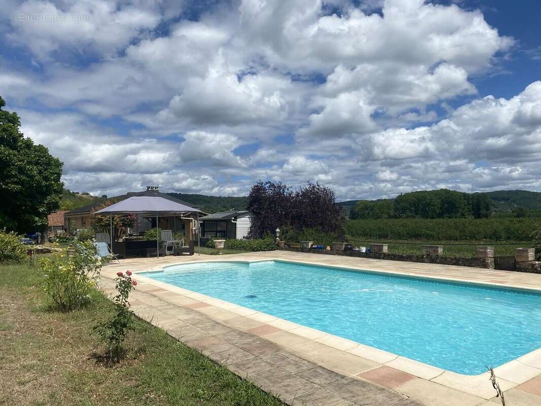 IMG8309 - Maison à SAINT-CYPRIEN