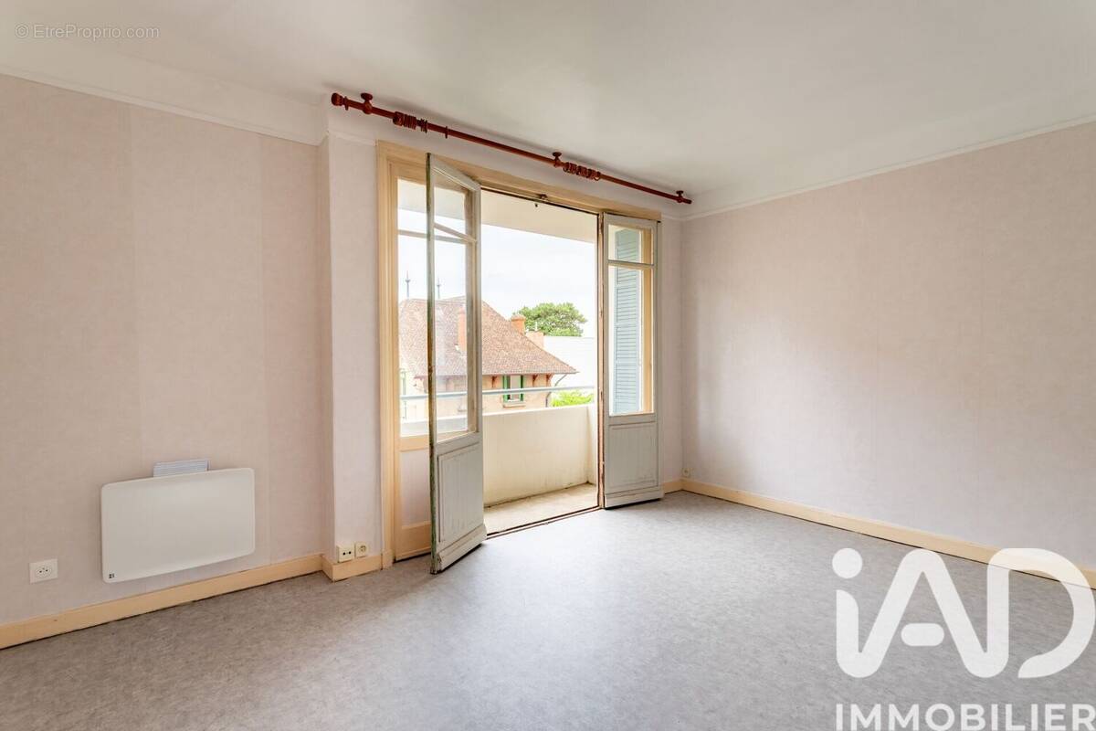 Photo 1 - Appartement à LYON-4E