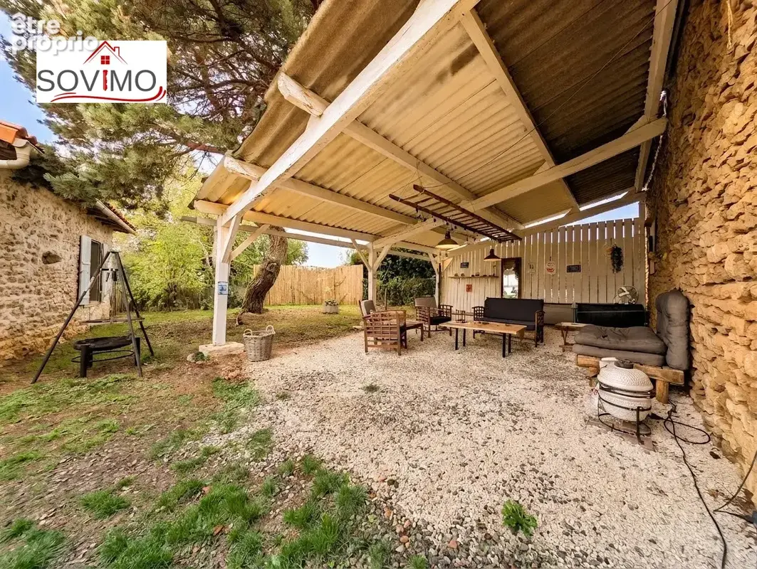 En campagne, jolie maison charentaise avec grange et terrain attenants de 5439 m2 - photo 24