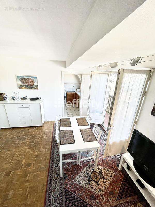 Appartement à DEAUVILLE