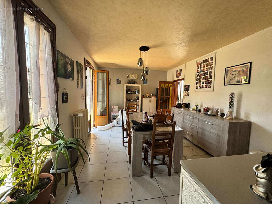 Maison Aube 4 pièce(s) 120 m2 - photo 4