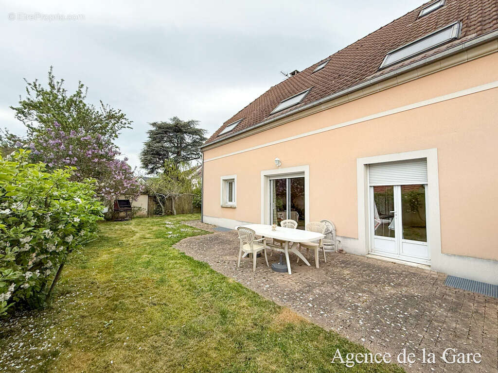 Maison à BEZONS
