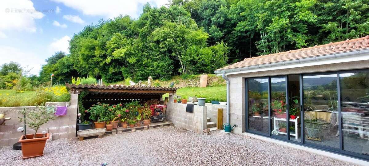 Maison à LE VAL-D&#039;AJOL