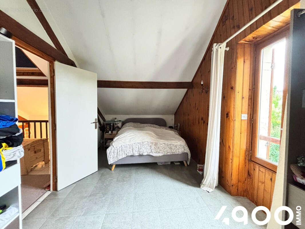 Maison à CORBEIL-ESSONNES