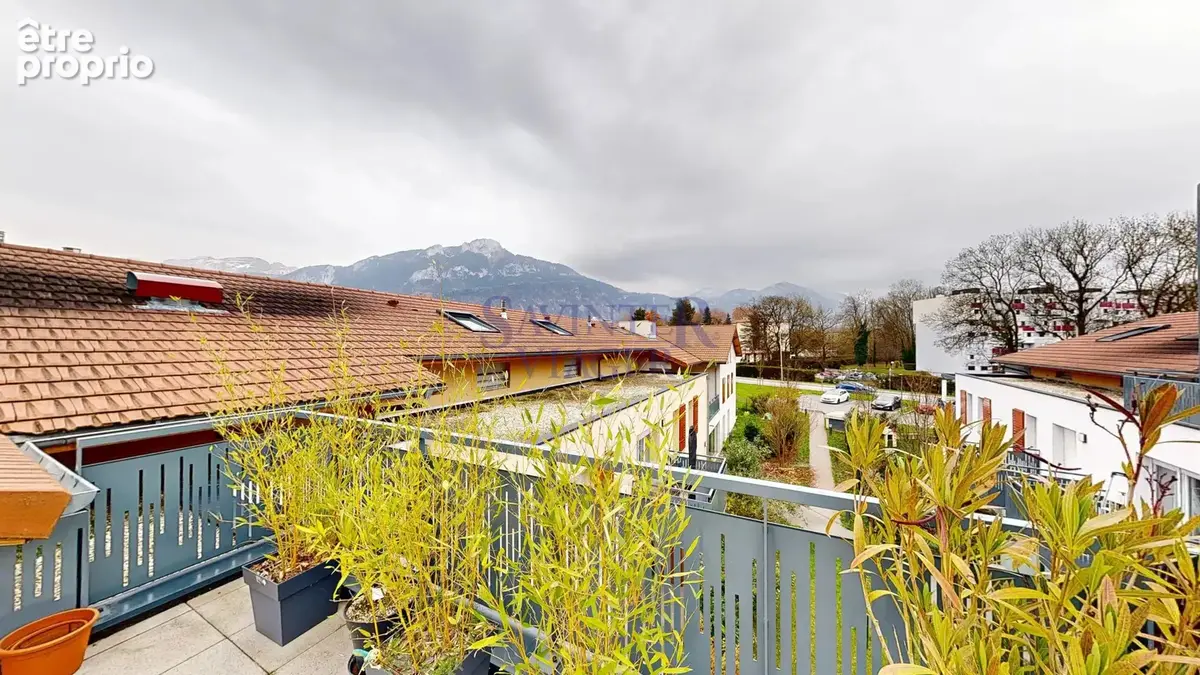 Attique T5 en duplex, 2 grandes terrasses, 2 garages – Bonneville- libre de suite - photo 12