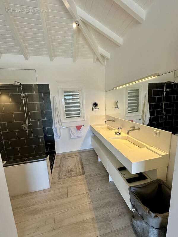 Maison à SAINT-MARTIN