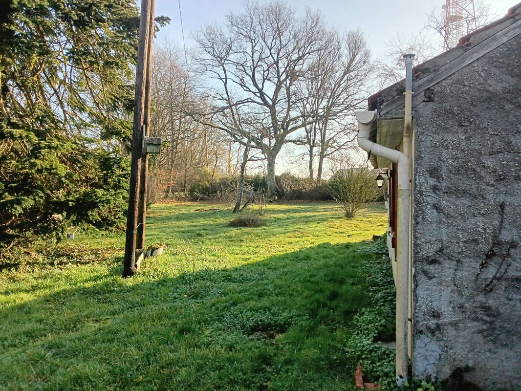 Maison à NERONDES
