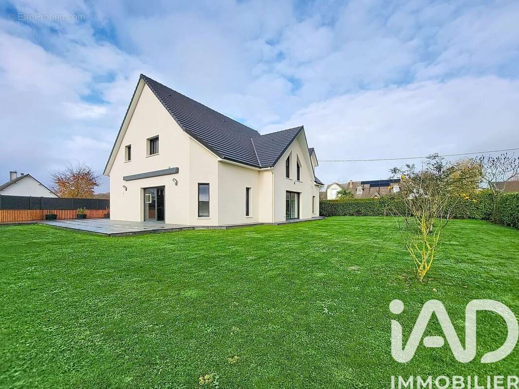 Photo 2 - Maison à SAINT-PIERRE-DE-VARENGEVILLE