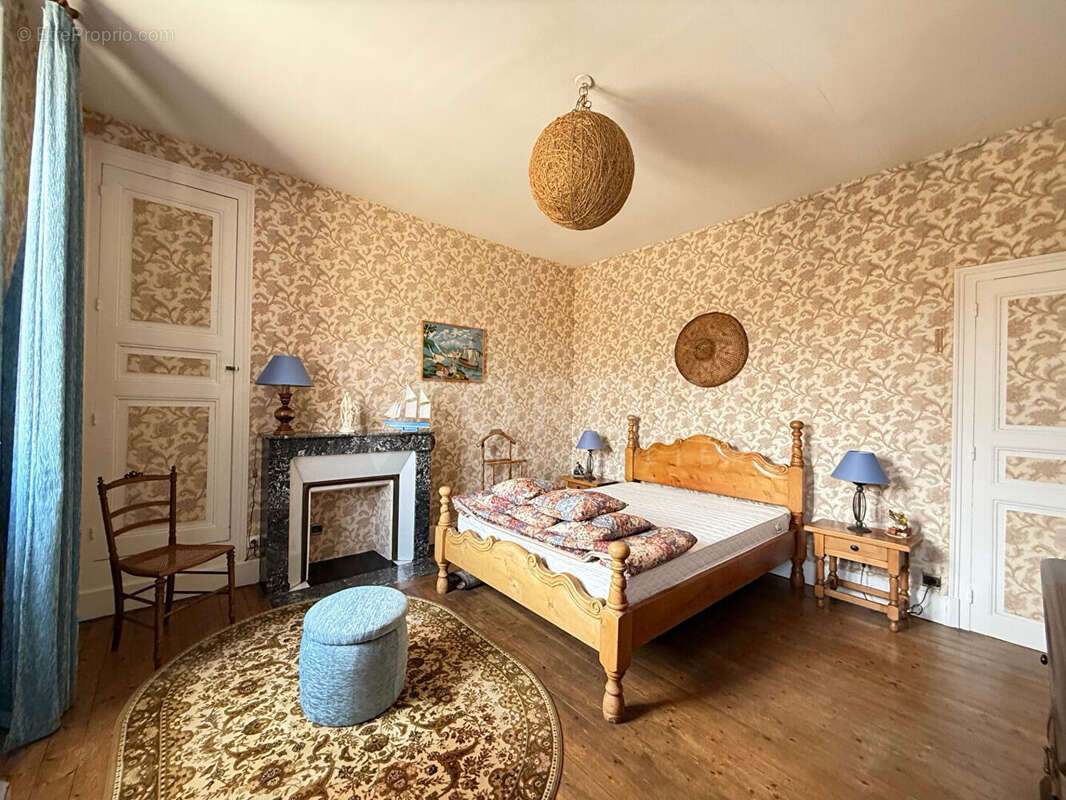 Maison à PIERREFITTE-ES-BOIS