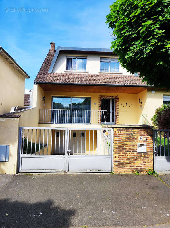 Maison à AULNAY-SOUS-BOIS
