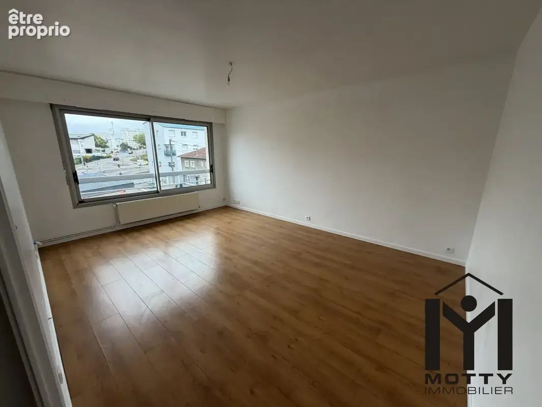 Appartement 3 pièces 60 m² à vendre à Vandoeuvre-Les-Nancy (54500) - photo 8