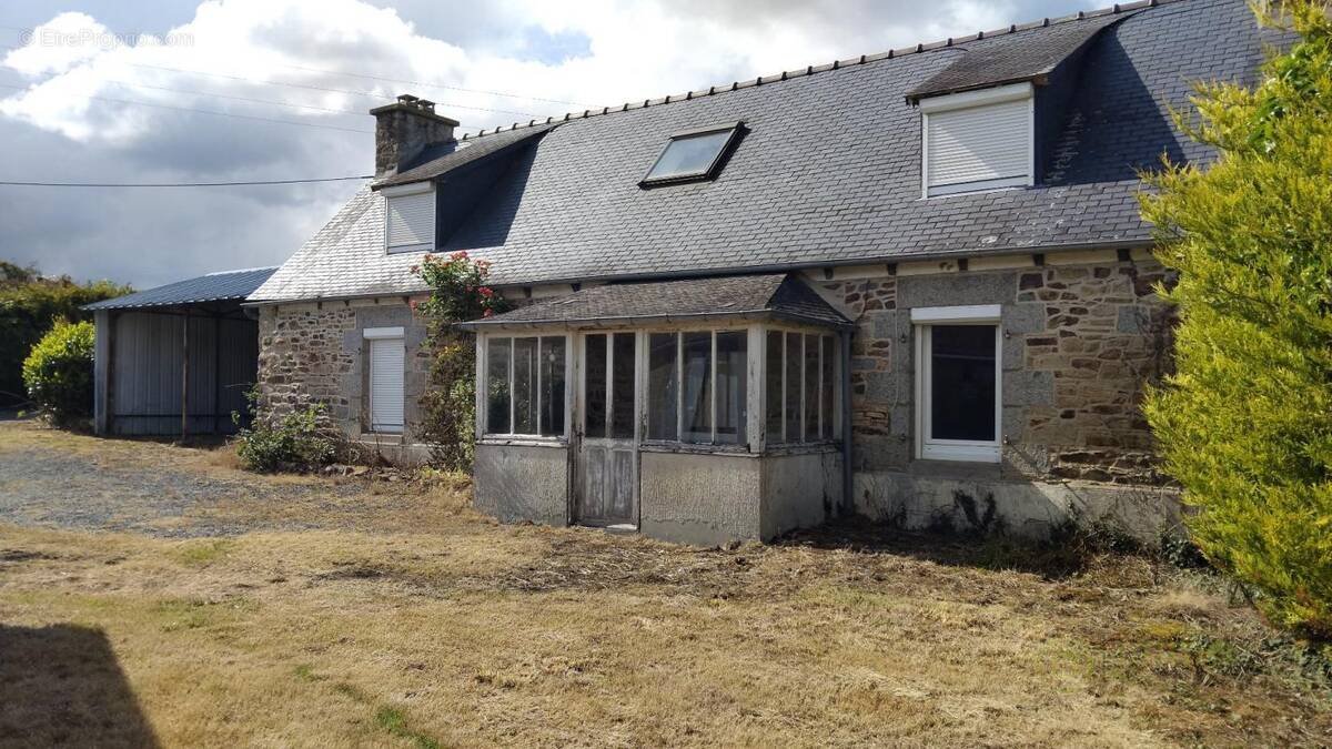 Maison à PLOUEC-DU-TRIEUX
