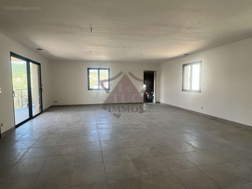 Maison à SAINT-AMBROIX