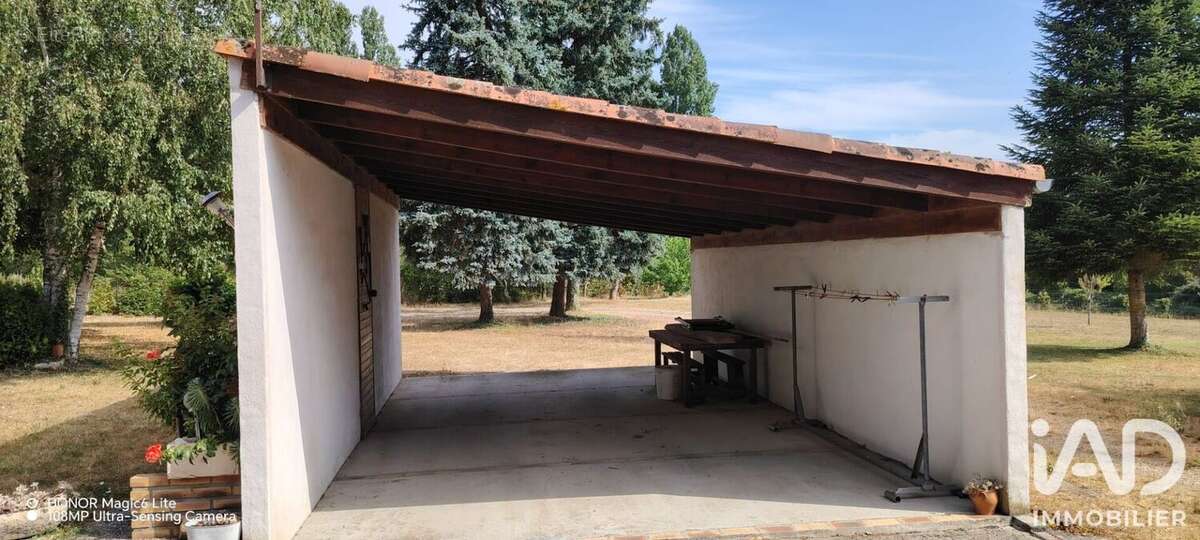 Maison 113 m² à Antogny-Le-Tillac  - photo 6