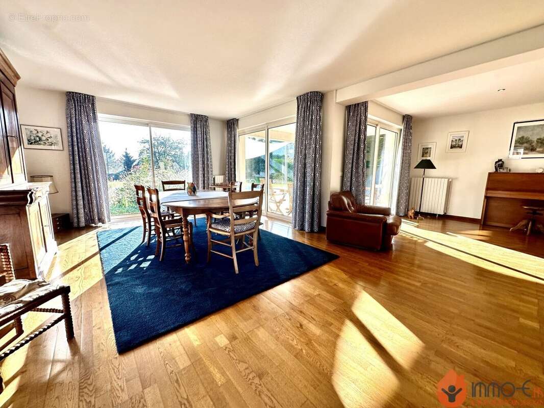 Maison à LA HOUSSAYE-EN-BRIE