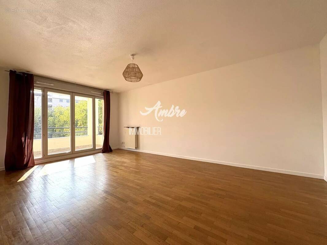 Appartement à LYON-3E