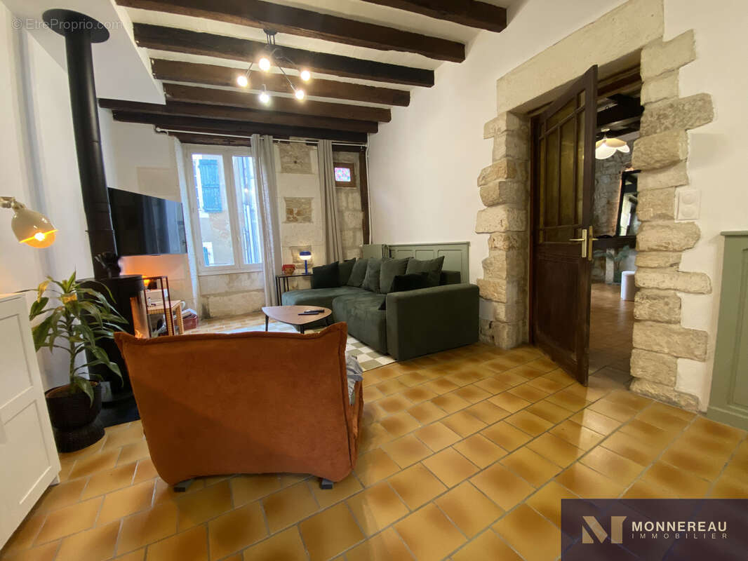 Maison à LA ROCHEFOUCAULD