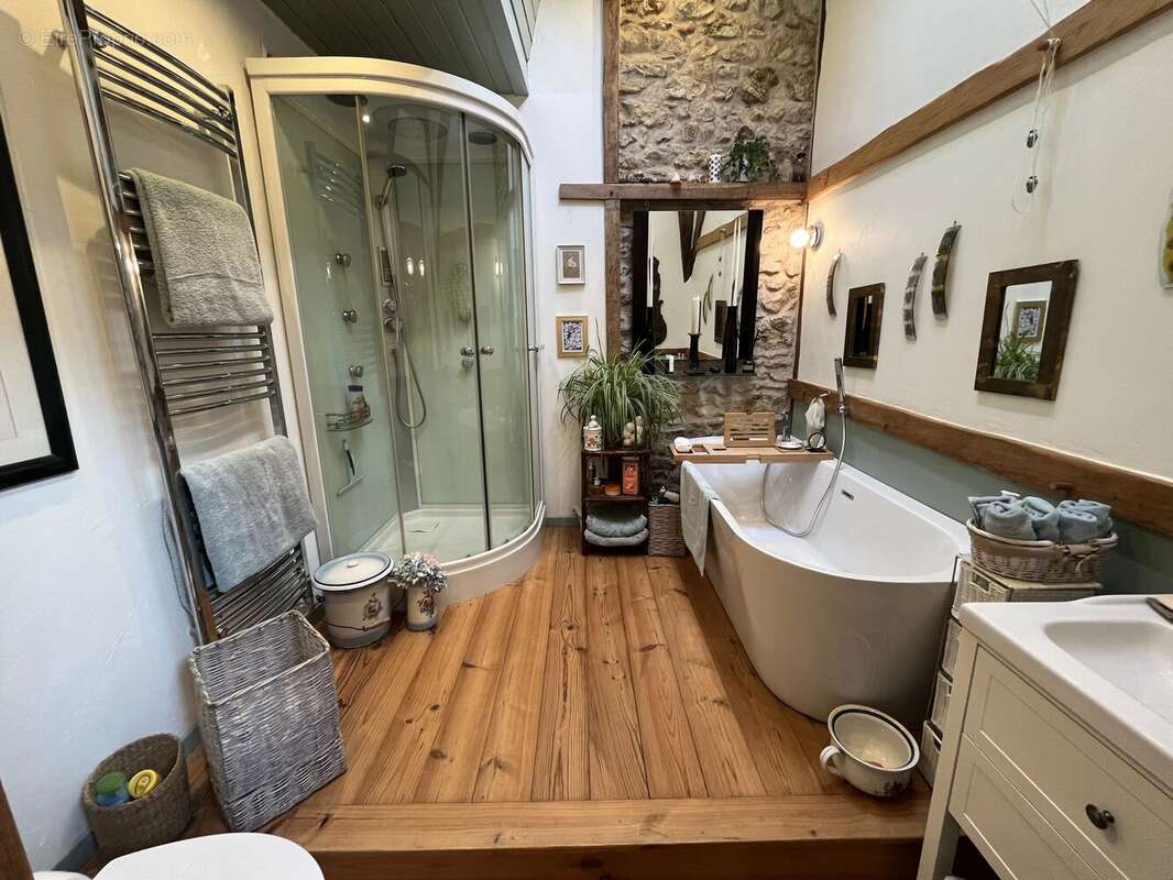 Superbe maison de campagne avec jardin et grange attenantes - photo 9