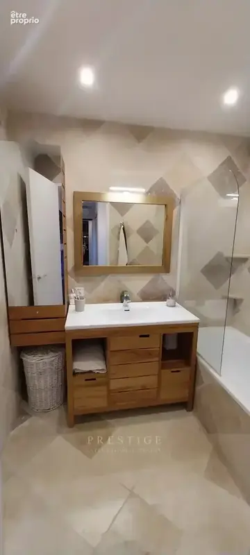 Super Cannes: 3P  56m² + terrasse 17m², vue mer, parking et piscine - photo 11