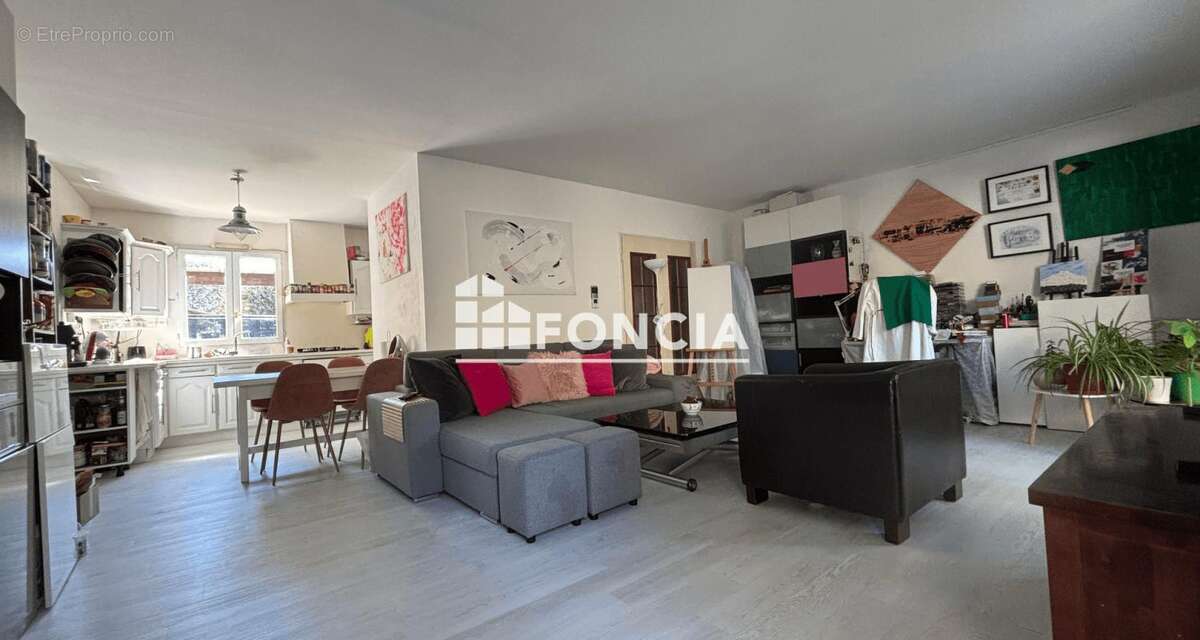 Maison à BOUC-BEL-AIR