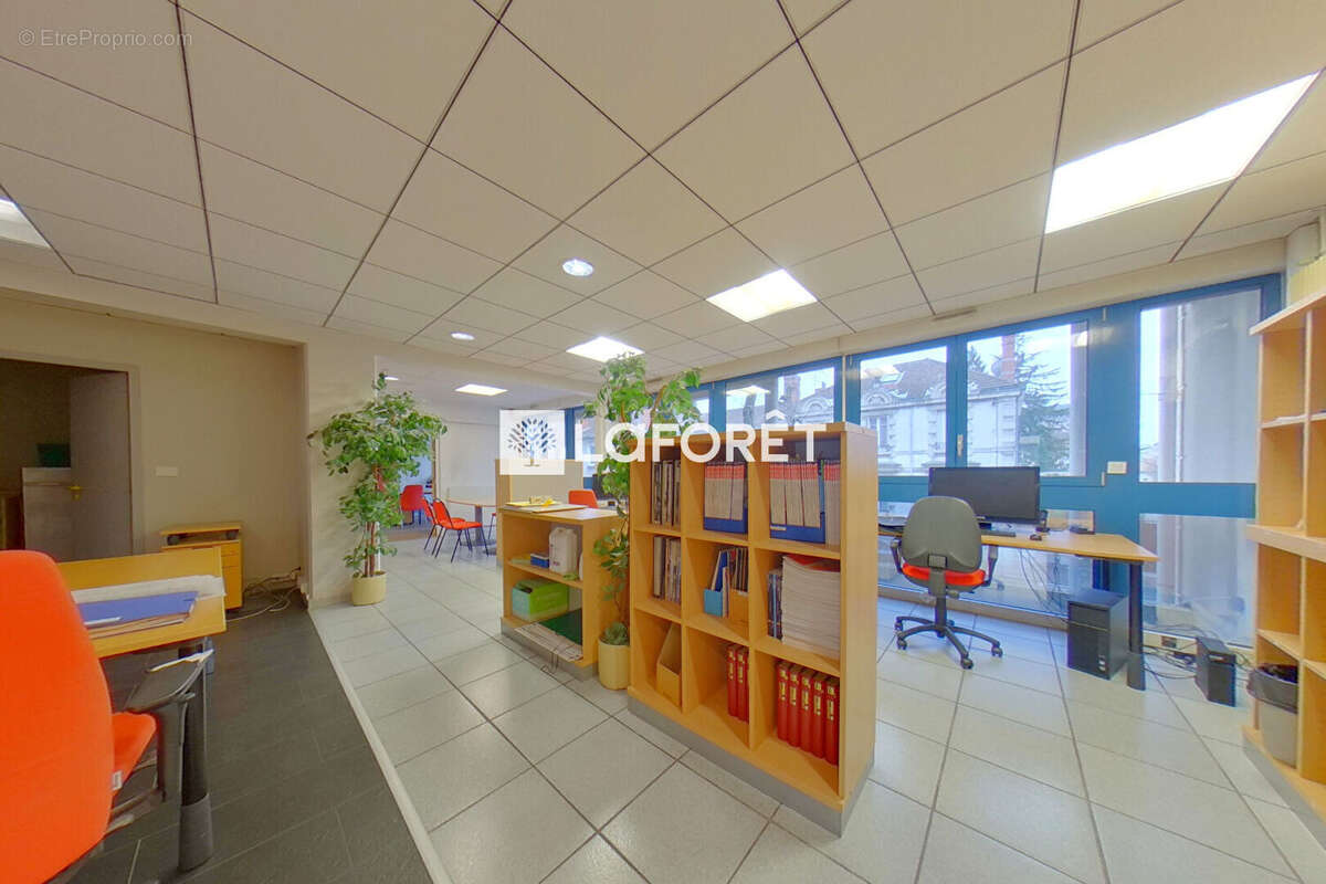 Commerce à BOURG-EN-BRESSE