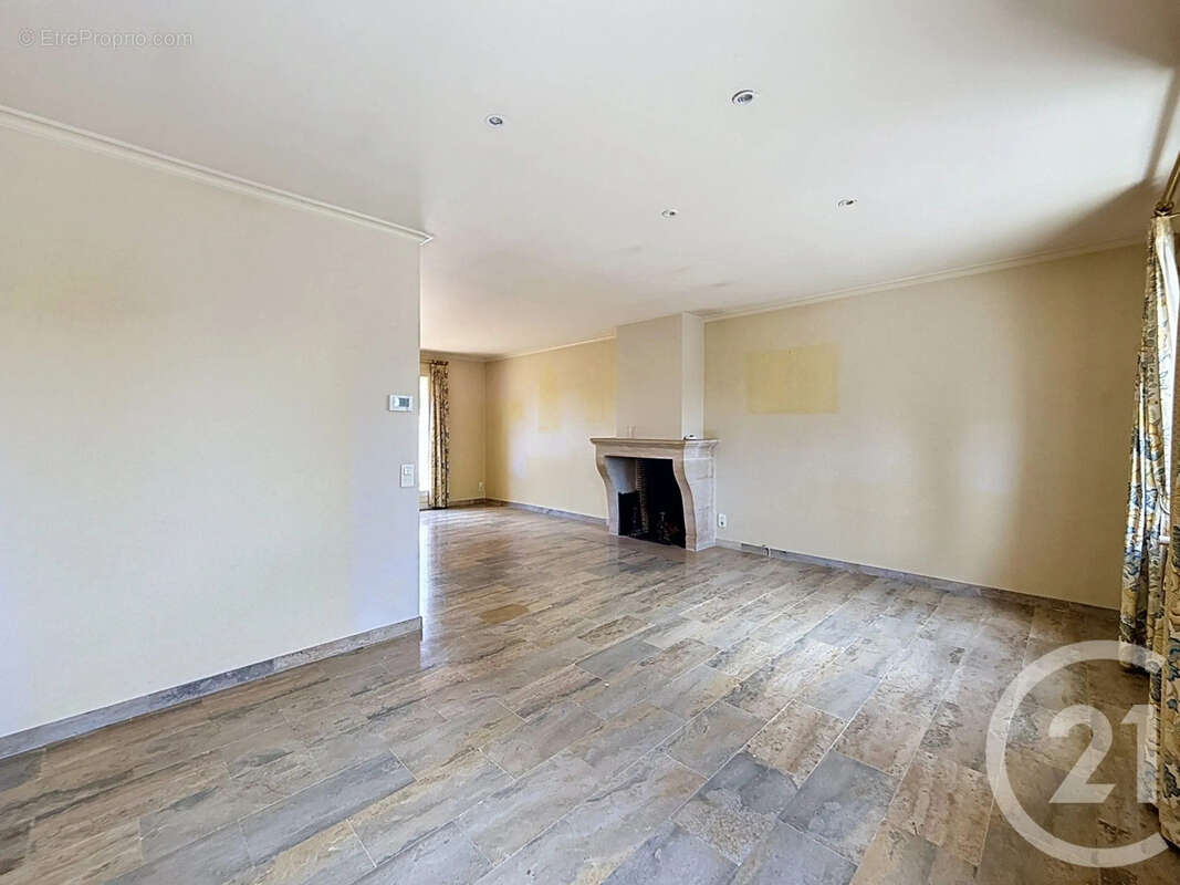Maison 140 m² à Provins  - photo 6