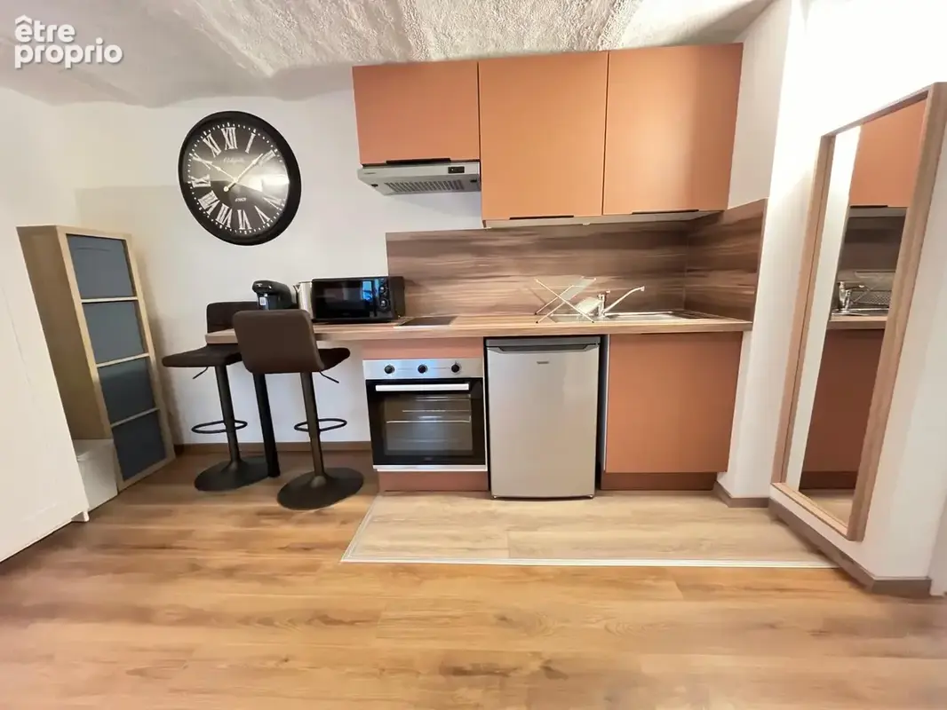 Grand studio renove au coeur de cronenbourg saint florent - photo 4