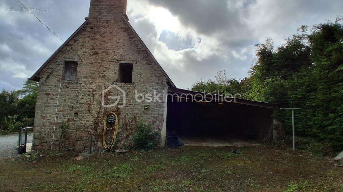 Maison à LANDELLES-ET-COUPIGNY