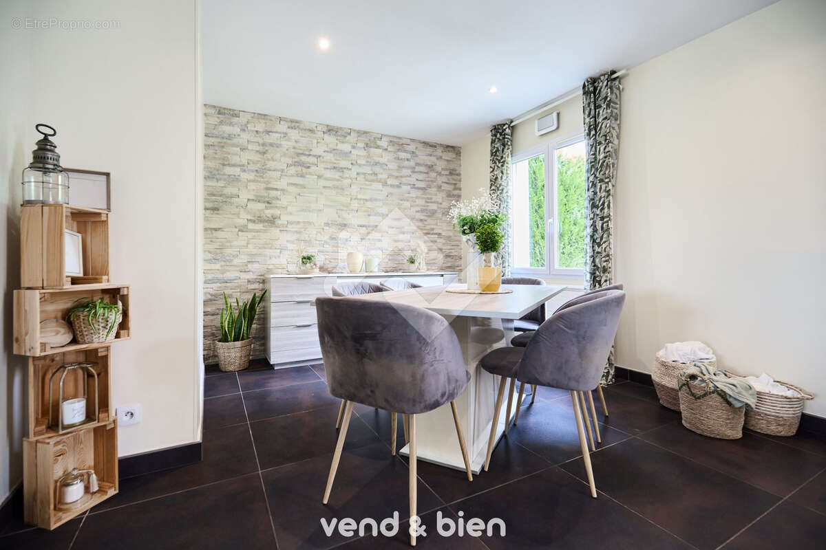 Maison à BREUIL